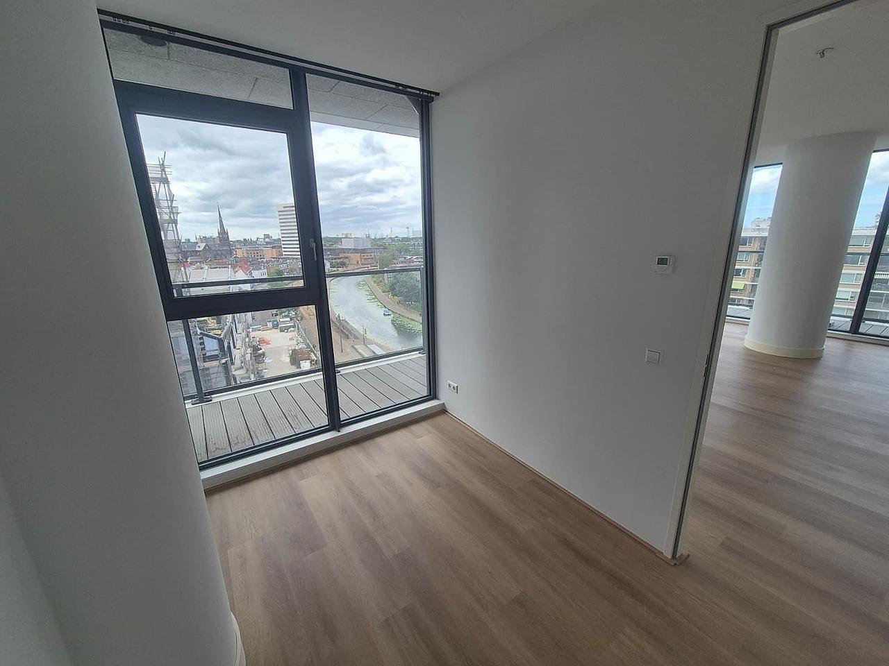 A++ apartment with views in Schiedam - Image 5