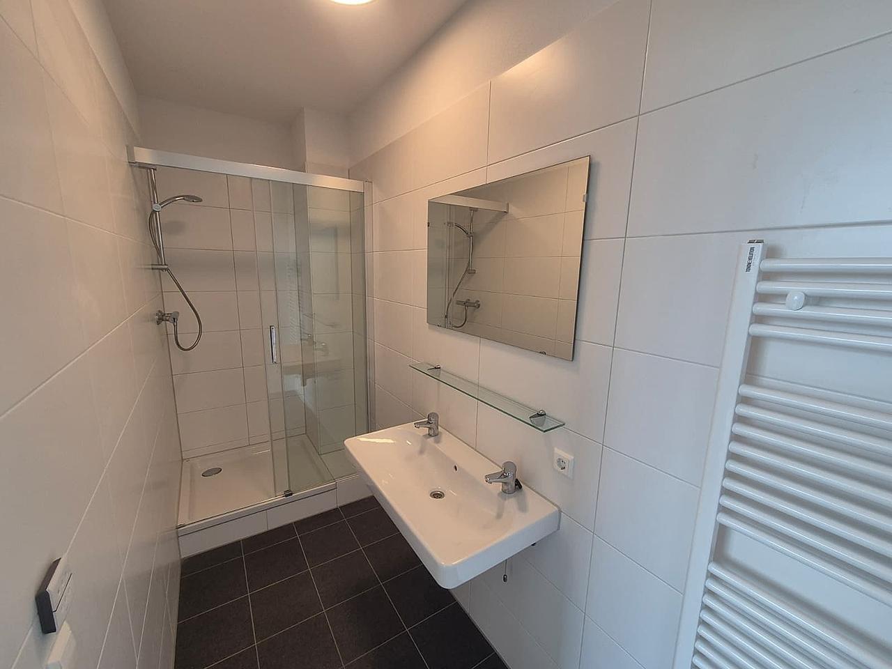 A++ apartment with views in Schiedam - Image 6