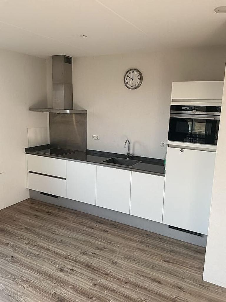 2-kamerappartement met balkon in Tudorpark - Afbeelding 2