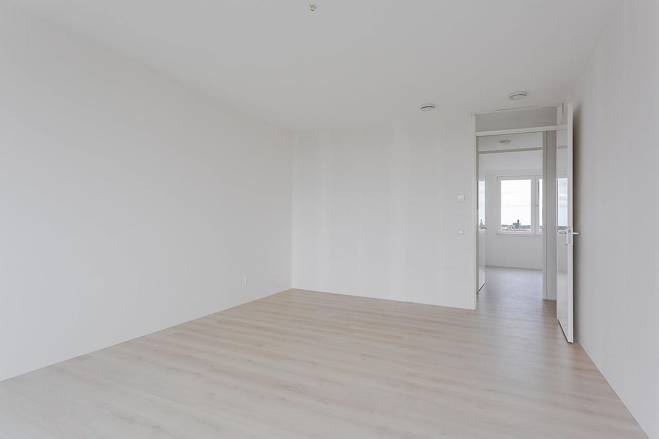 92 m² apartment with balcony in Hoofddorp - Image 7
