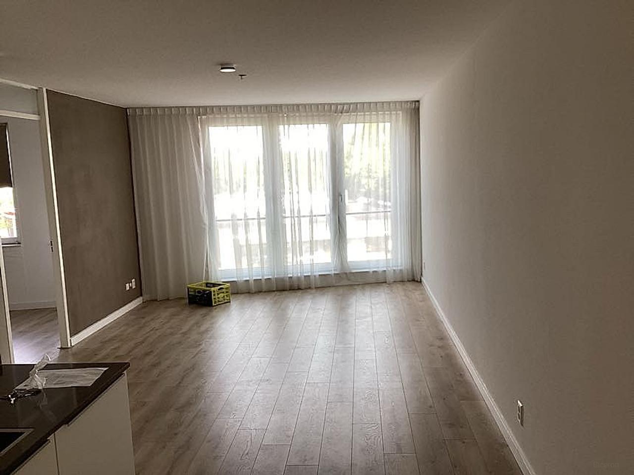 80 m² apartment with balcony in Hoofddorp - Image 3