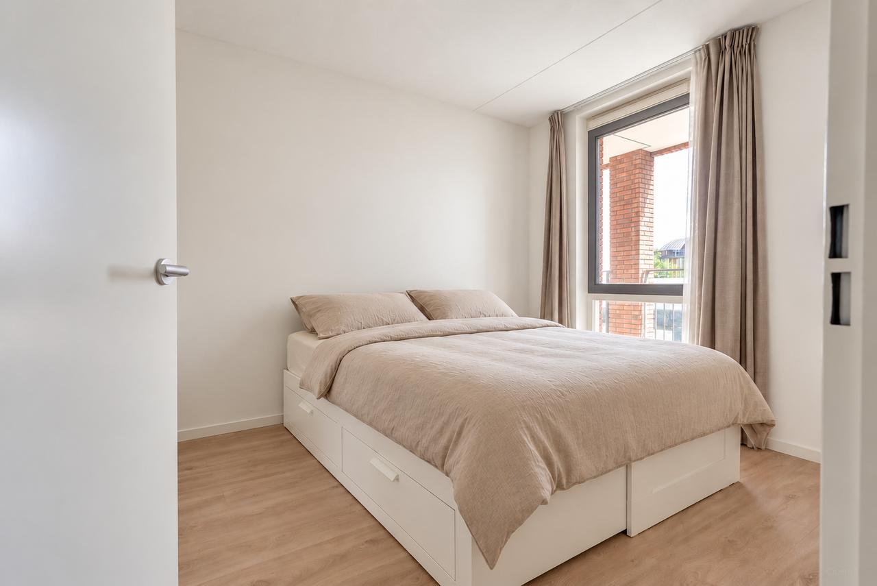Furnished 3-Room Apartment with Balcony - Image 3