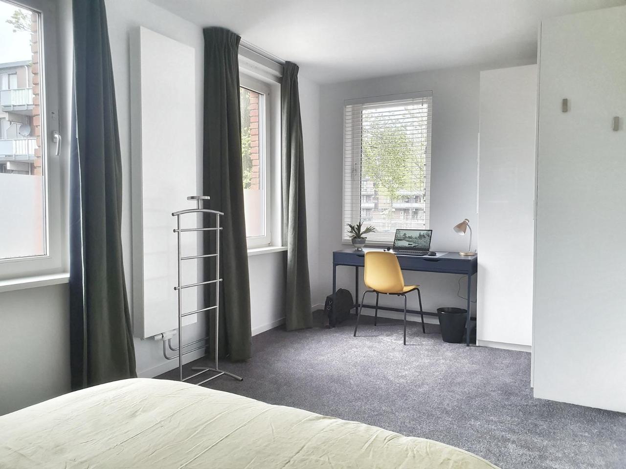 Furnished 16 m² room in Oud-Charlois - Image 3