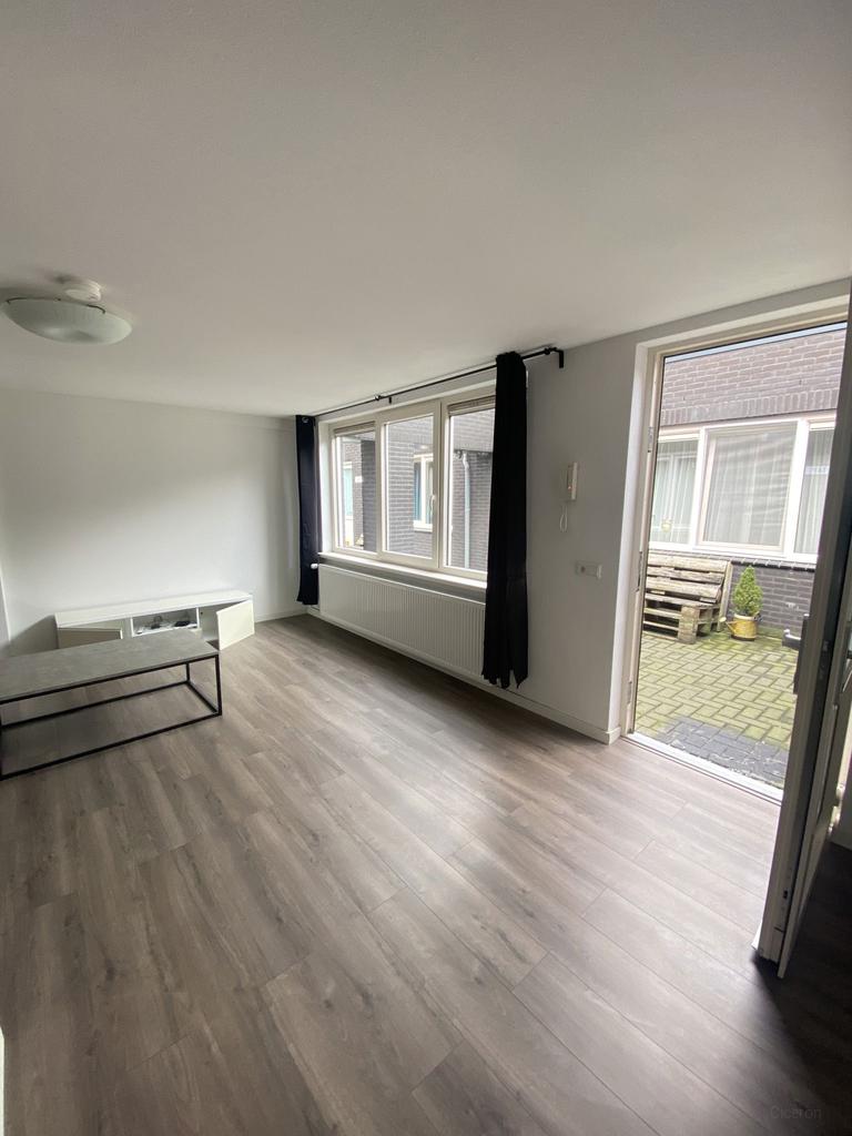 Self-contained 48 m² studio in Hengelo - Image 2