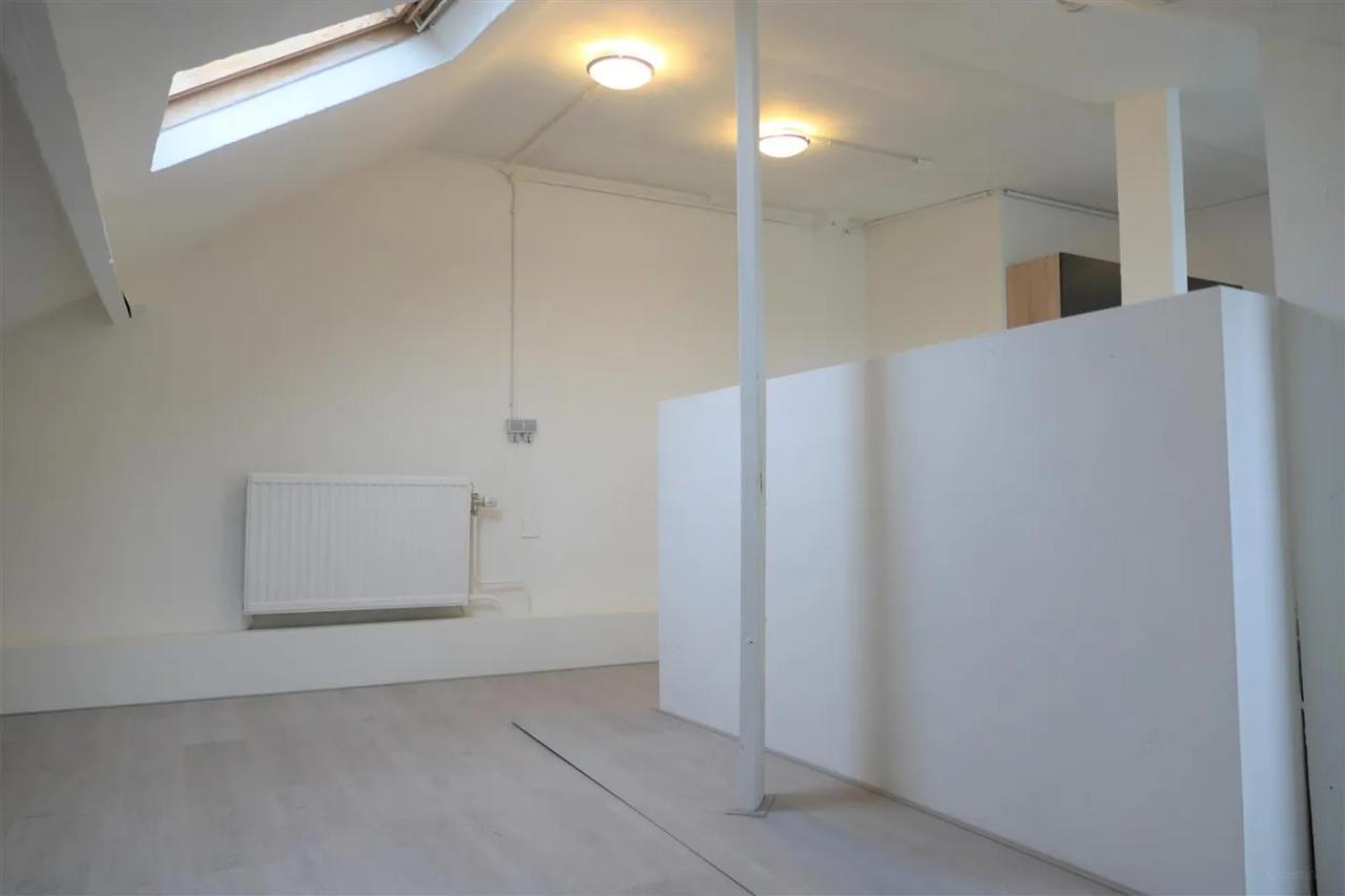 30 m² kamer met eigen badkamer in Maastricht - Afbeelding 5