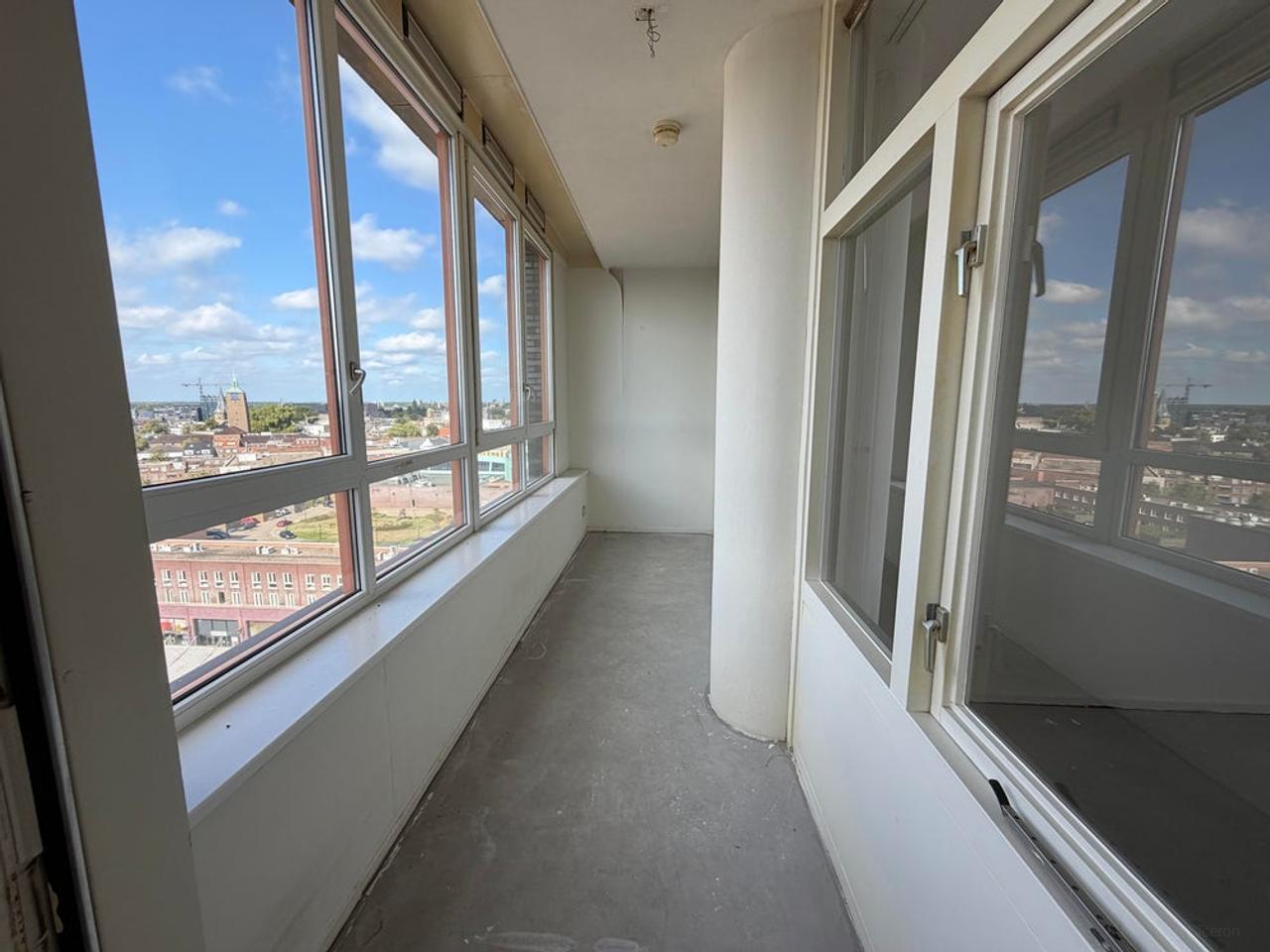 Available Now: 2-Bedroom Apartment in Enschede - Image 11
