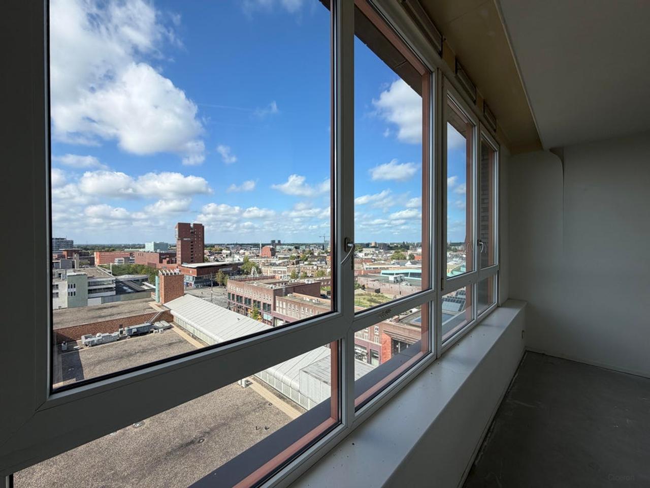 Available Now: 2-Bedroom Apartment in Enschede - Image 13