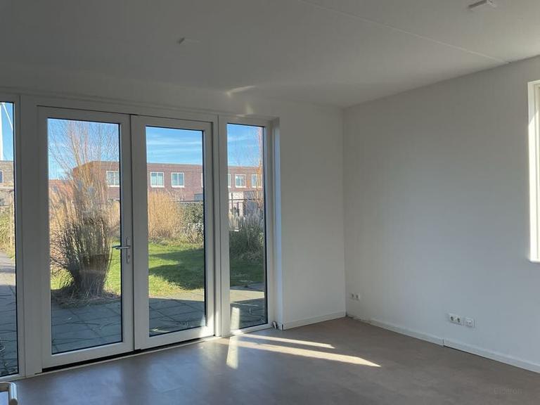 Hoekwoning met tuin en zonnepanelen - Afbeelding 10