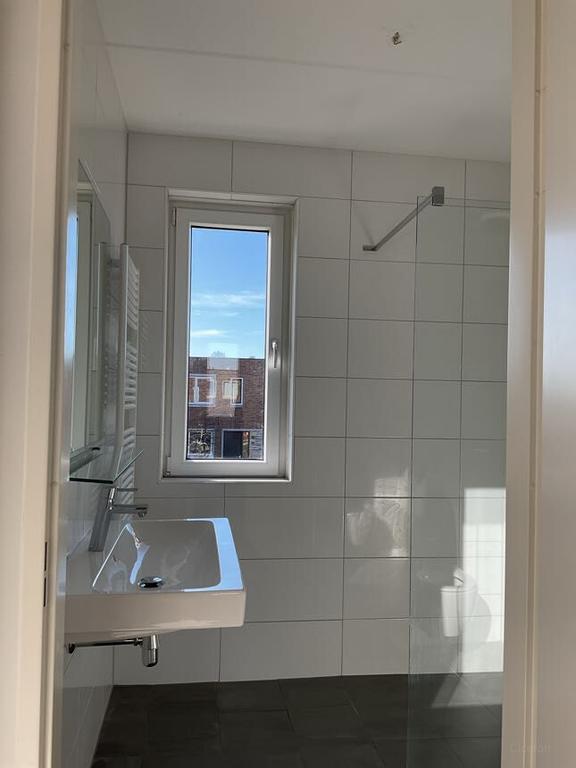 Hoekwoning met tuin en zonnepanelen - Afbeelding 14