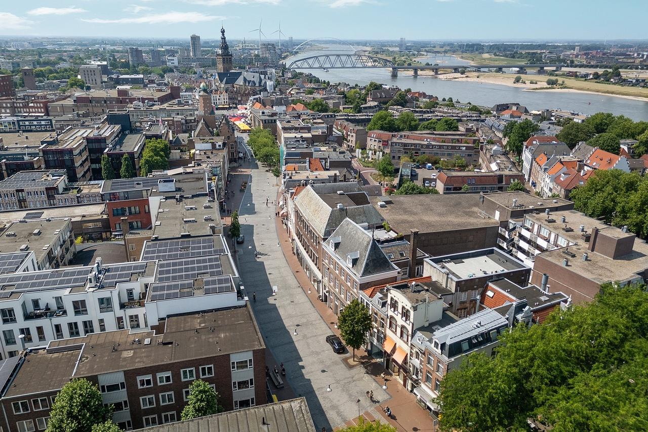 150 m² Penthouse with Rooftop Terrace - Image 4