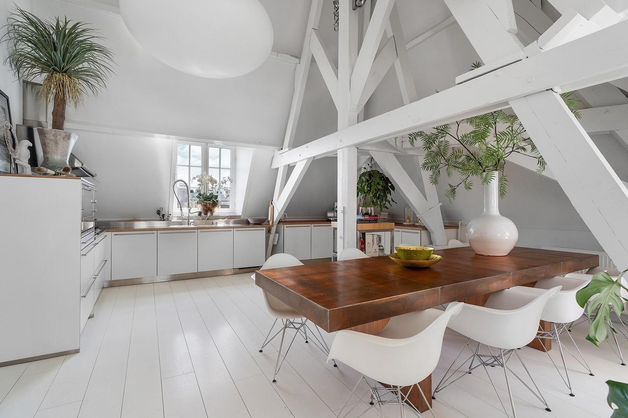 150 m² Penthouse with Rooftop Terrace - Image 8