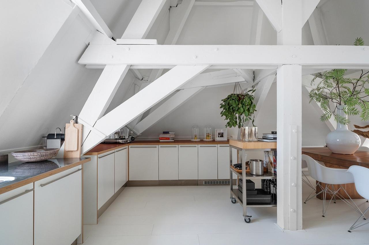 150 m² Penthouse with Rooftop Terrace - Image 11