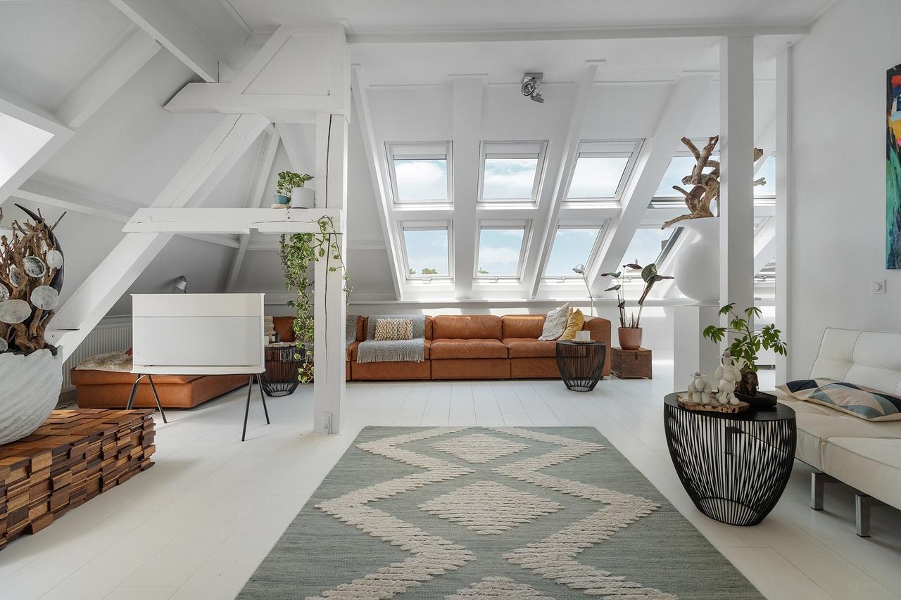 150 m² Penthouse with Rooftop Terrace - Image 22