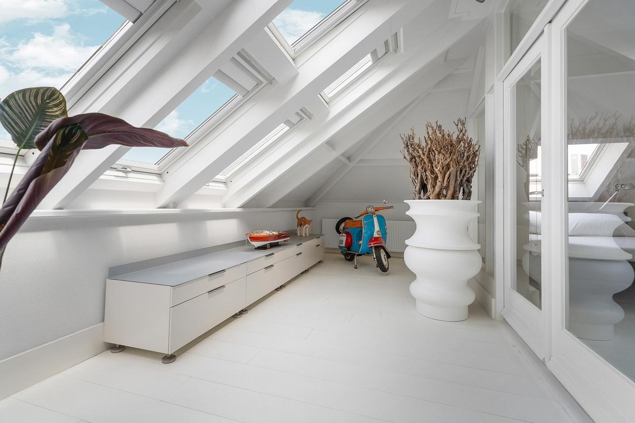 150 m² Penthouse with Rooftop Terrace - Image 27