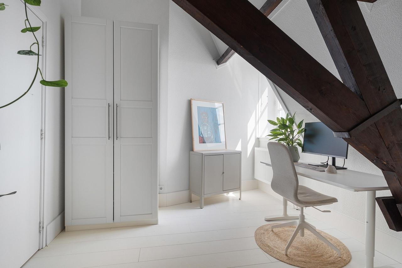 150 m² Penthouse with Rooftop Terrace - Image 39