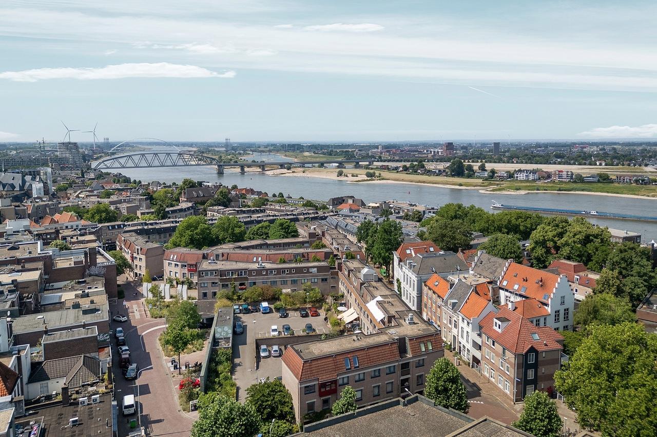 150 m² Penthouse with Rooftop Terrace - Image 51