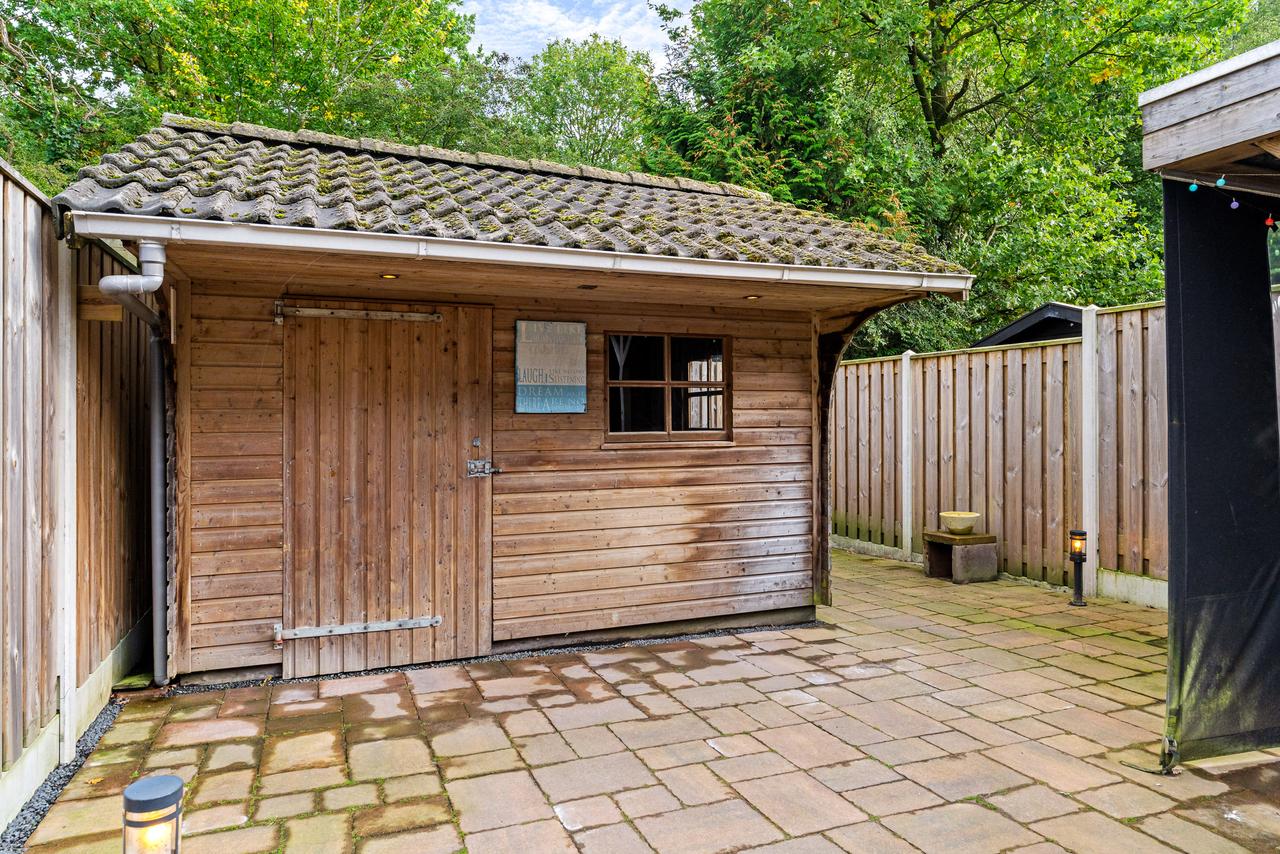 134 m² tussenwoning met 4 slaapkamers - Afbeelding 38