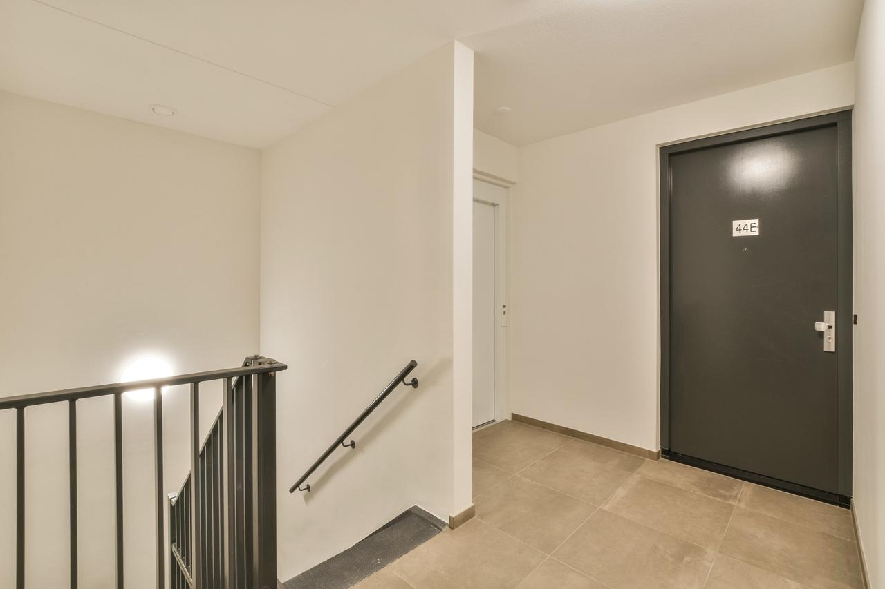 113 m² appartement met balkon in Almere Poort - Afbeelding 2