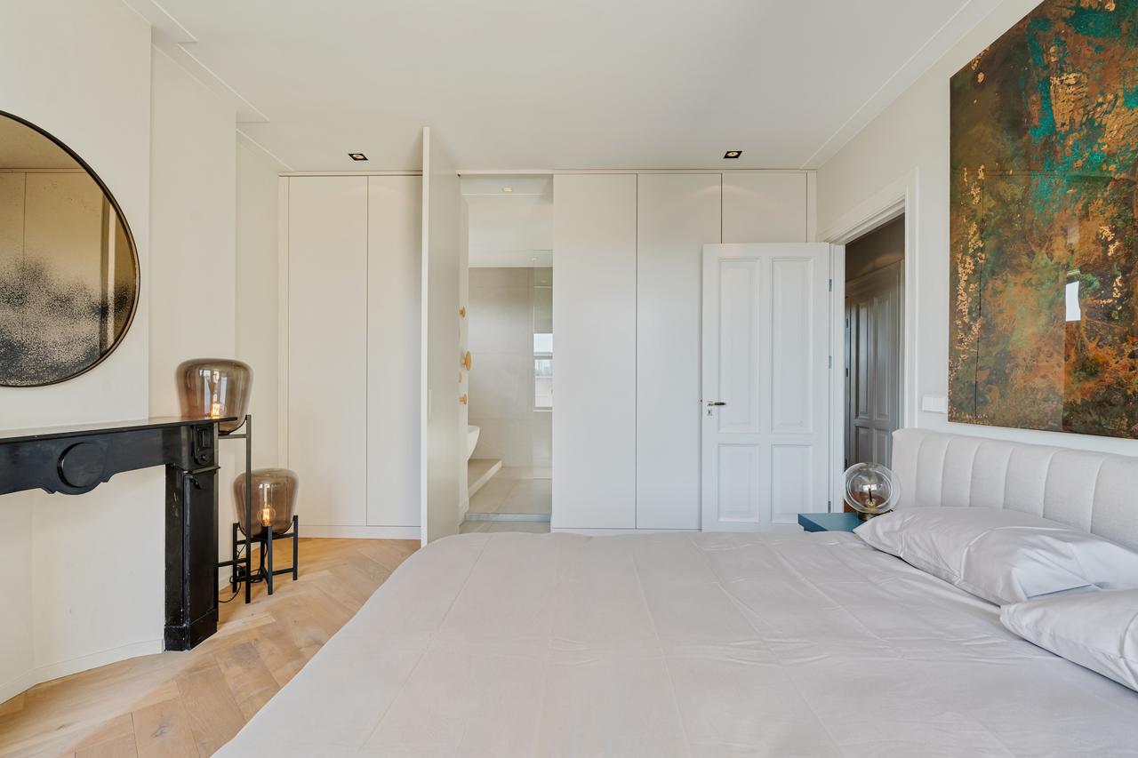 Furnished 4-Bedroom Apartment with Roof Terrace - Image 11