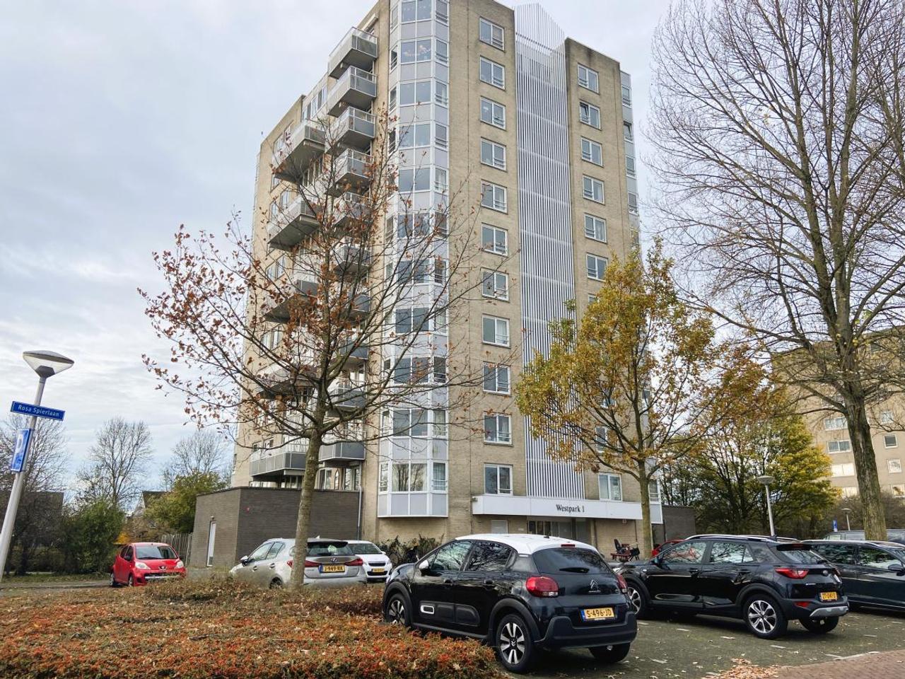 Gemeubileerd 3-kamerappartement met A+ label - Afbeelding 2