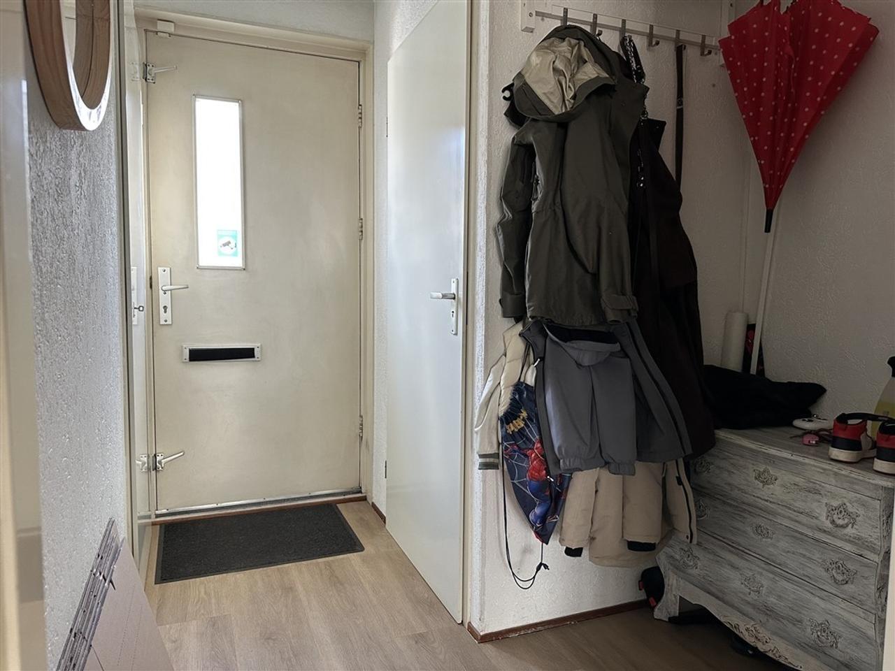 4-bedroom family home in Buitenwoel - Image 2