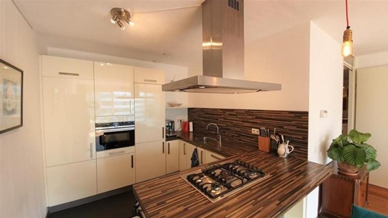 100 m² huurappartement met balkon in De Kolenkit - Afbeelding 6