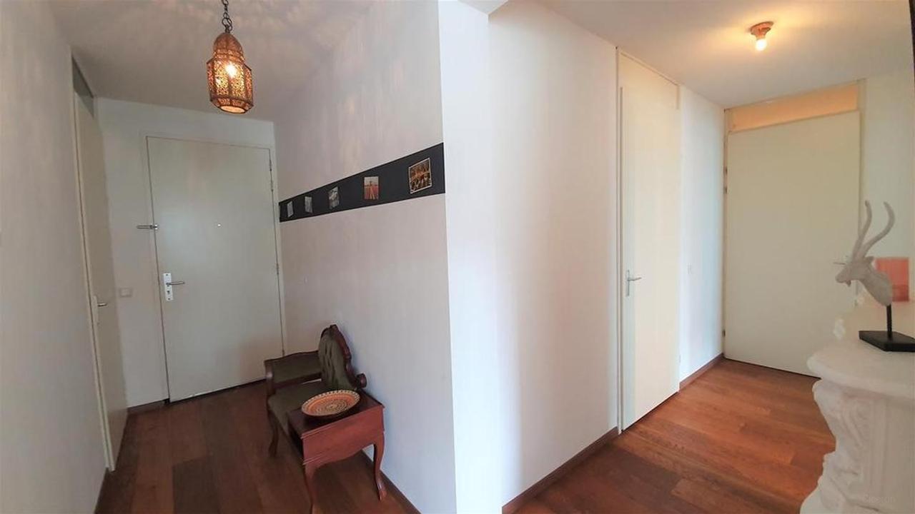 100 m² huurappartement met balkon in De Kolenkit - Afbeelding 11