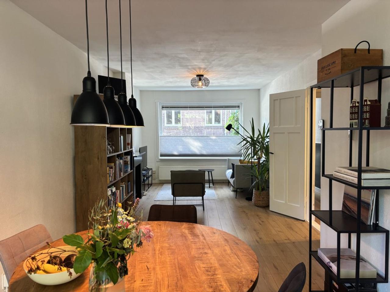 Woning van 61 m² met tuin in Utrecht - Afbeelding 3
