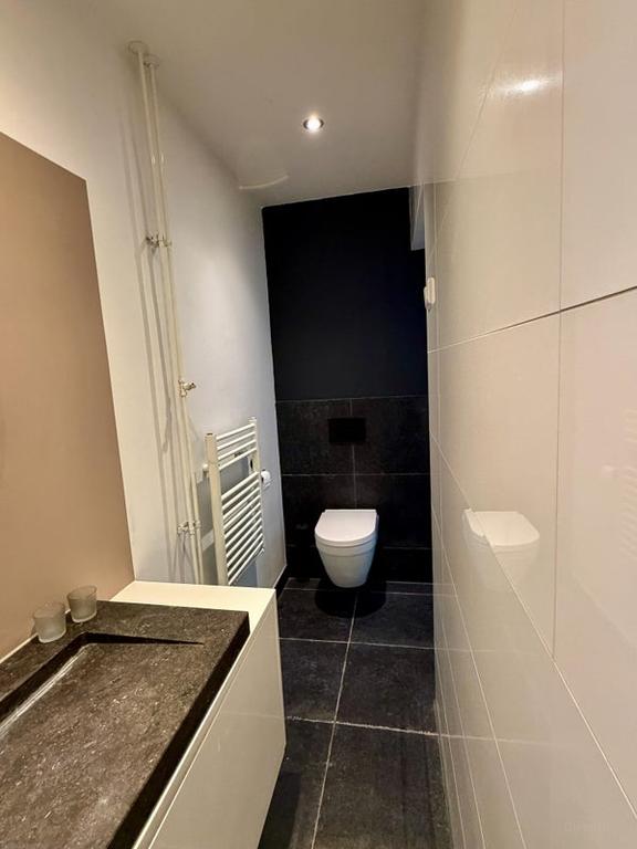 Gemeubileerd 3-kamerappartement bij station - Afbeelding 23