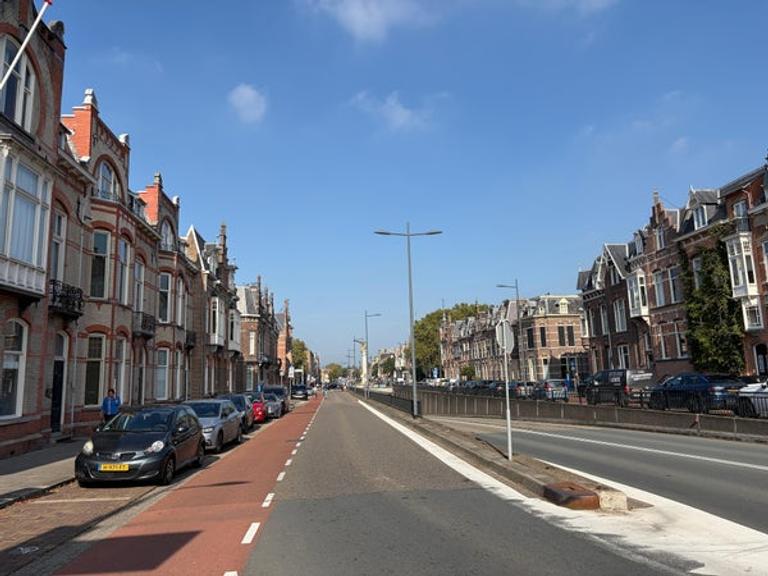 Gemeubileerd 3-kamerappartement bij station - Afbeelding 24