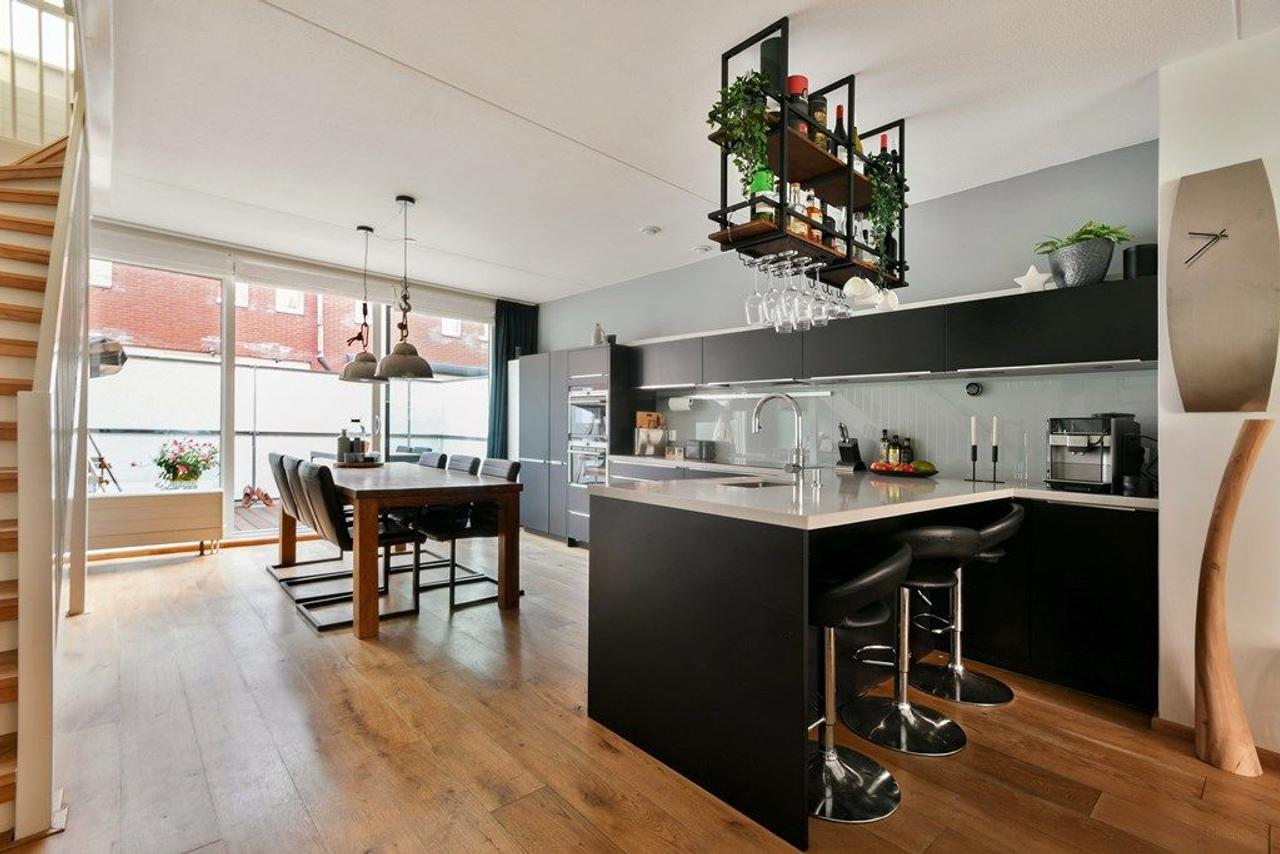 Rental Home in Sportliedenbuurt - Image 13