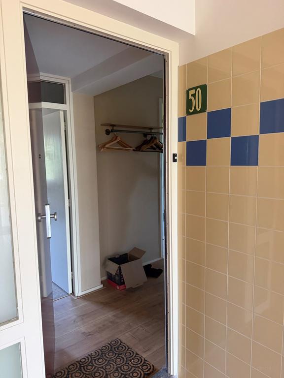 90 m² apartment with 3 bedrooms - Image 24