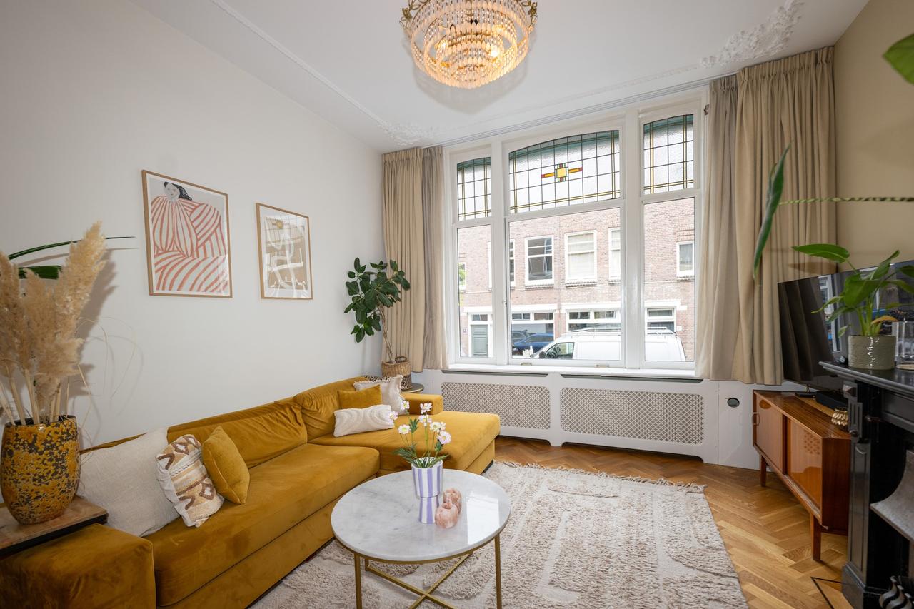 Furnished 3-Bedroom Apartment with Garden - Image 2