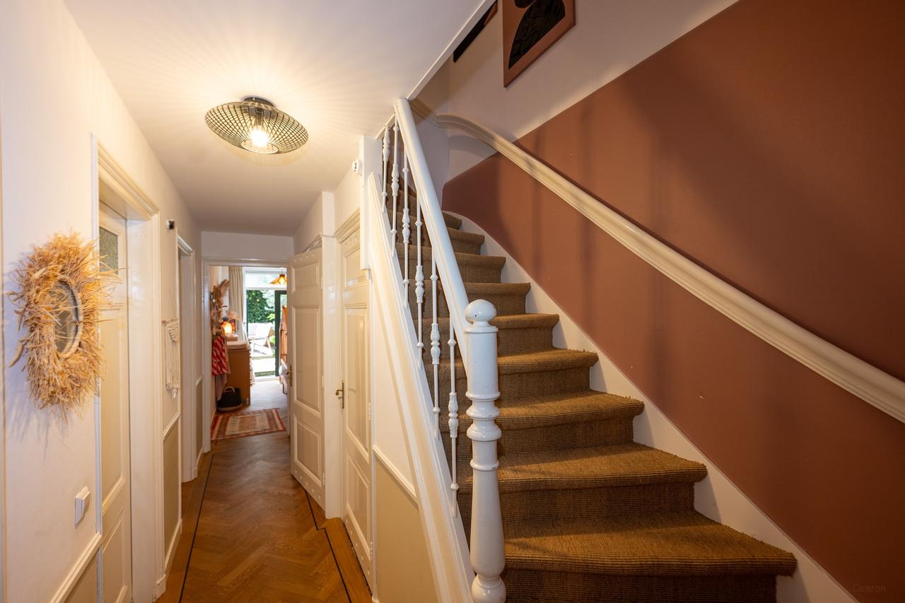 Furnished 3-Bedroom Apartment with Garden - Image 17
