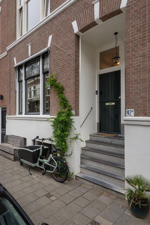 Furnished 3-Bedroom Apartment with Garden - Image 38
