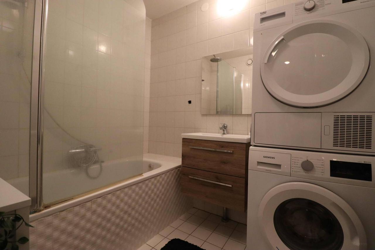 Gemeubileerd 3-kamerappartement met balkon - Afbeelding 8
