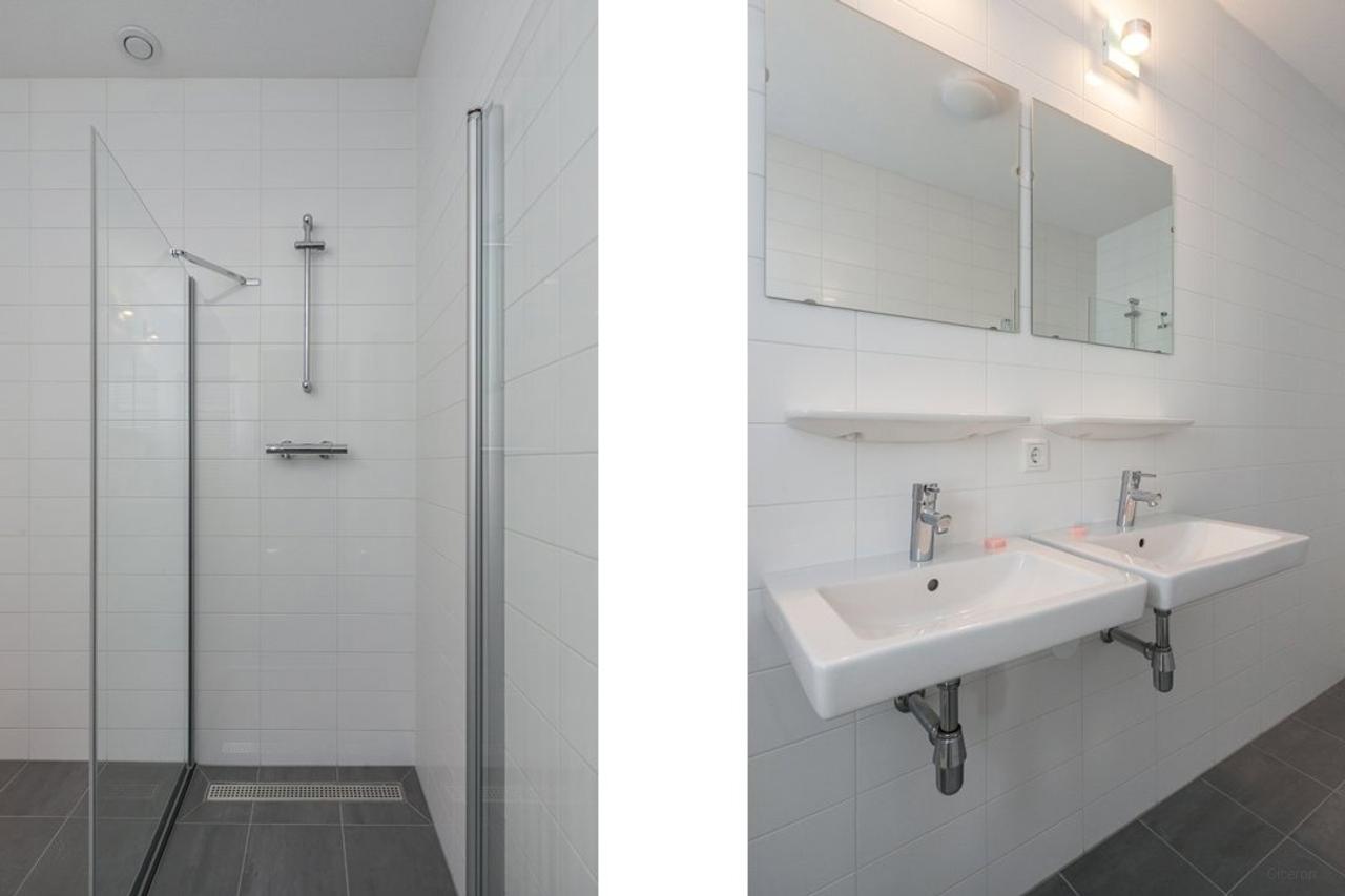 93 m² apartment with 3 bedrooms - Image 3
