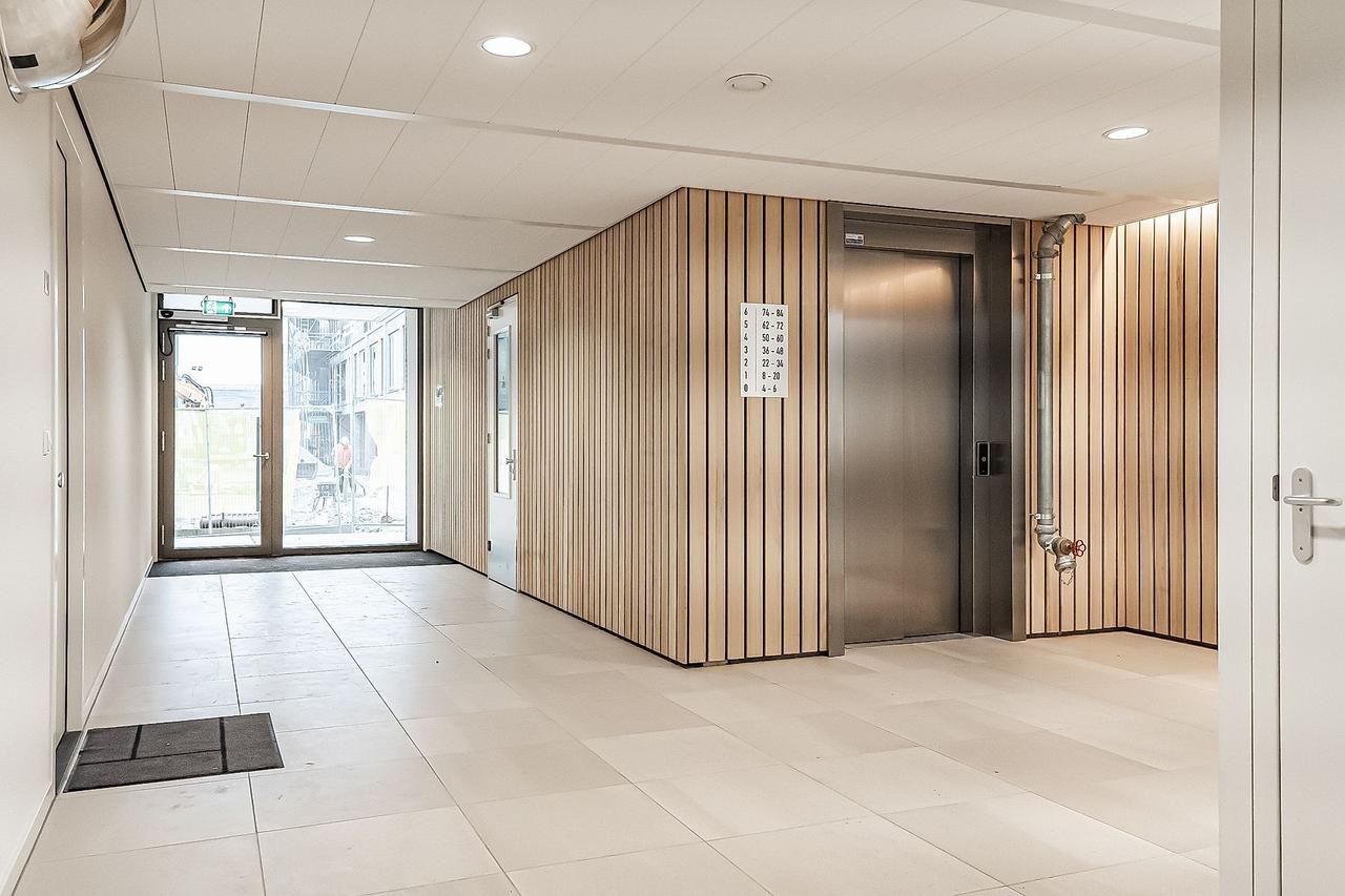 109 m² Apartment with Balcony in Haarlem - Image 3