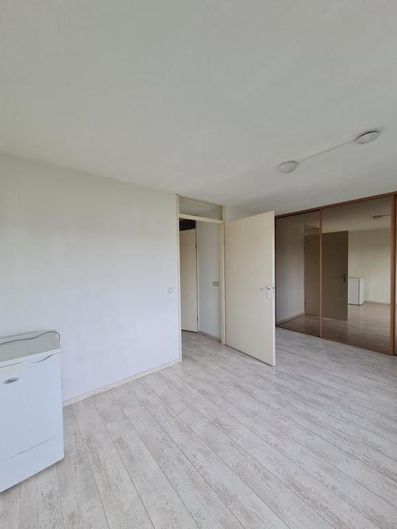 Semi-studio van 21 m² met eigen badkamer in Tilburg - Afbeelding 5