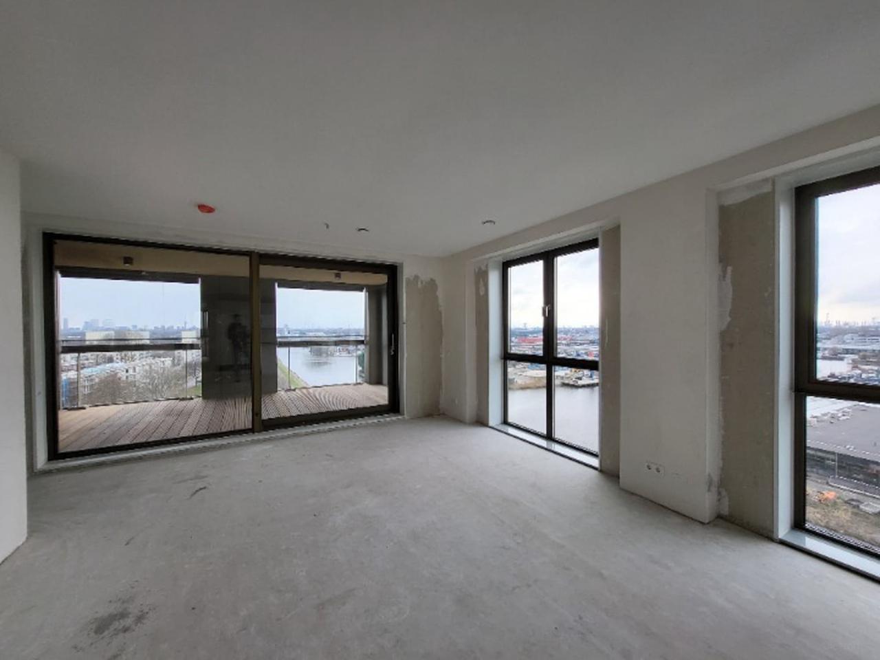 114 m² apartment with 3 bedrooms - Image 3