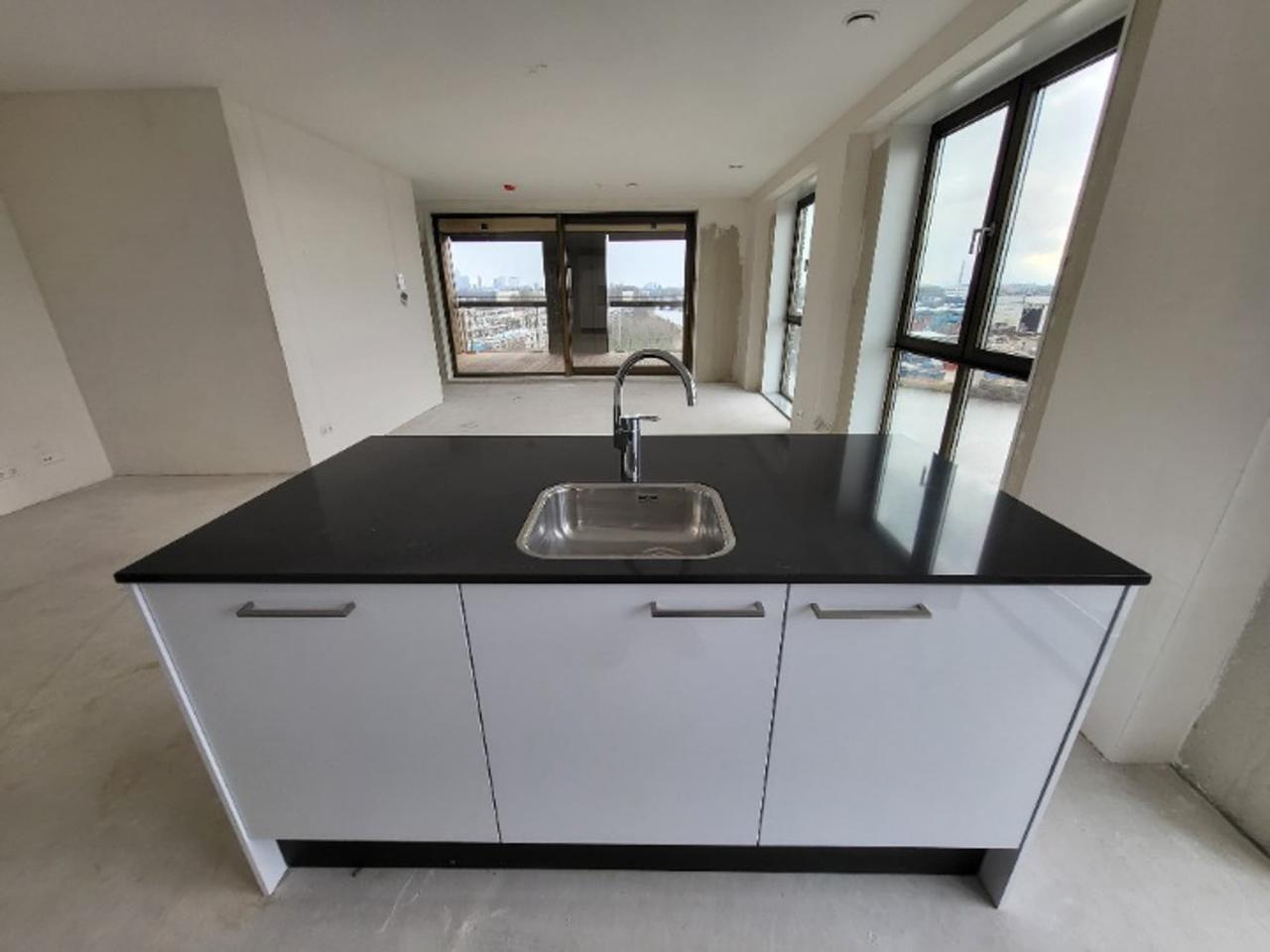 114 m² apartment with 3 bedrooms - Image 4