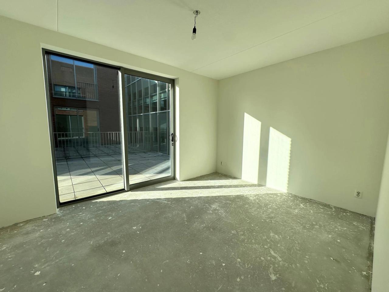 3-Room Apartment with 63 m² Terrace - Image 13