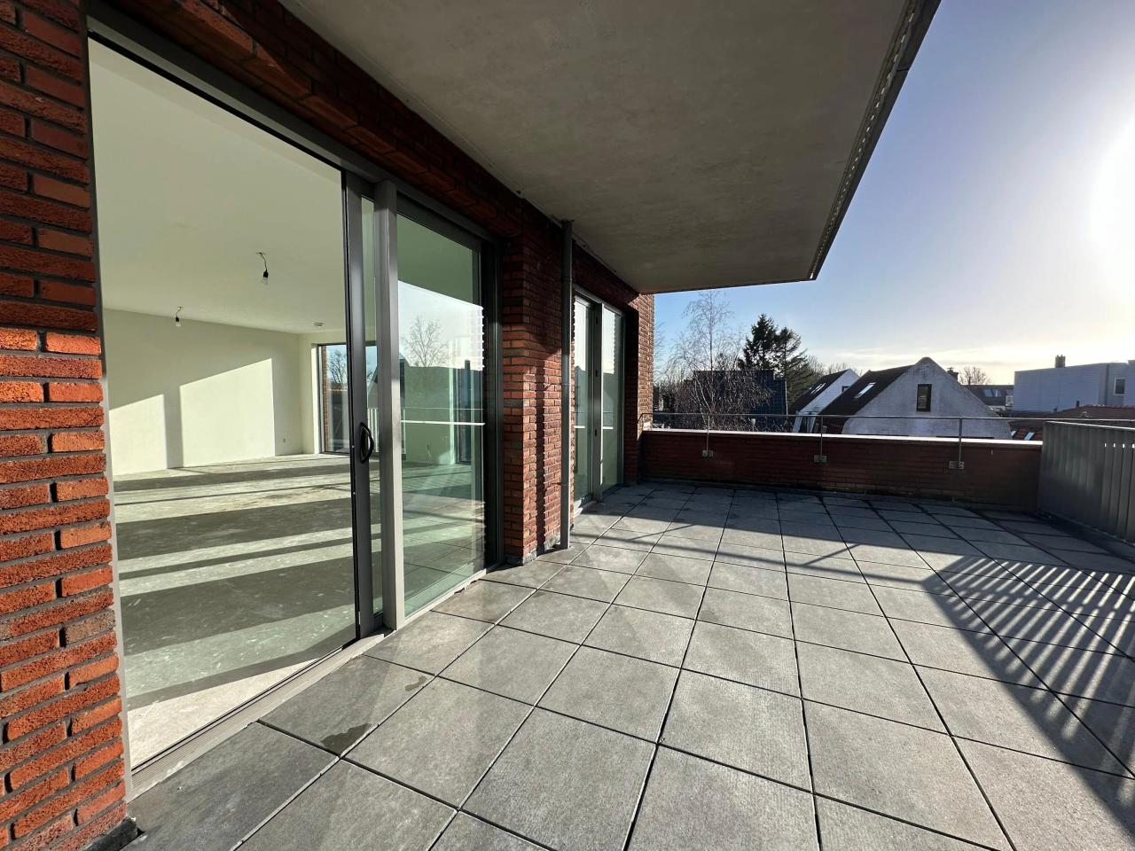 3-Room Apartment with 63 m² Terrace - Image 19
