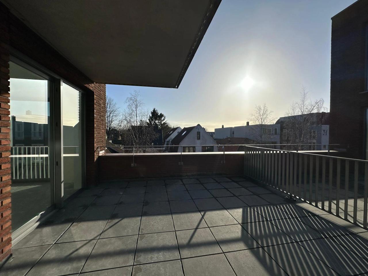 3-Room Apartment with 63 m² Terrace - Image 20