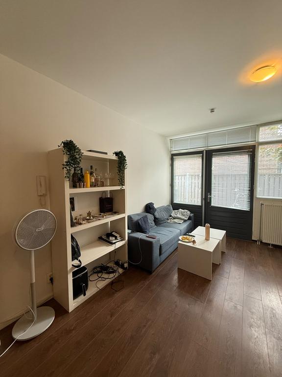 Quiet Apartment in Joriskwartier - Image 8