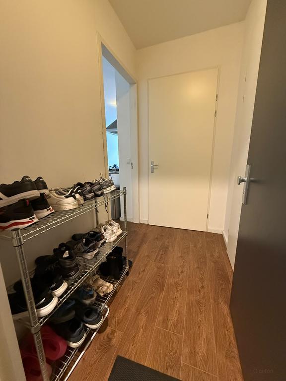 Quiet Apartment in Joriskwartier - Image 11