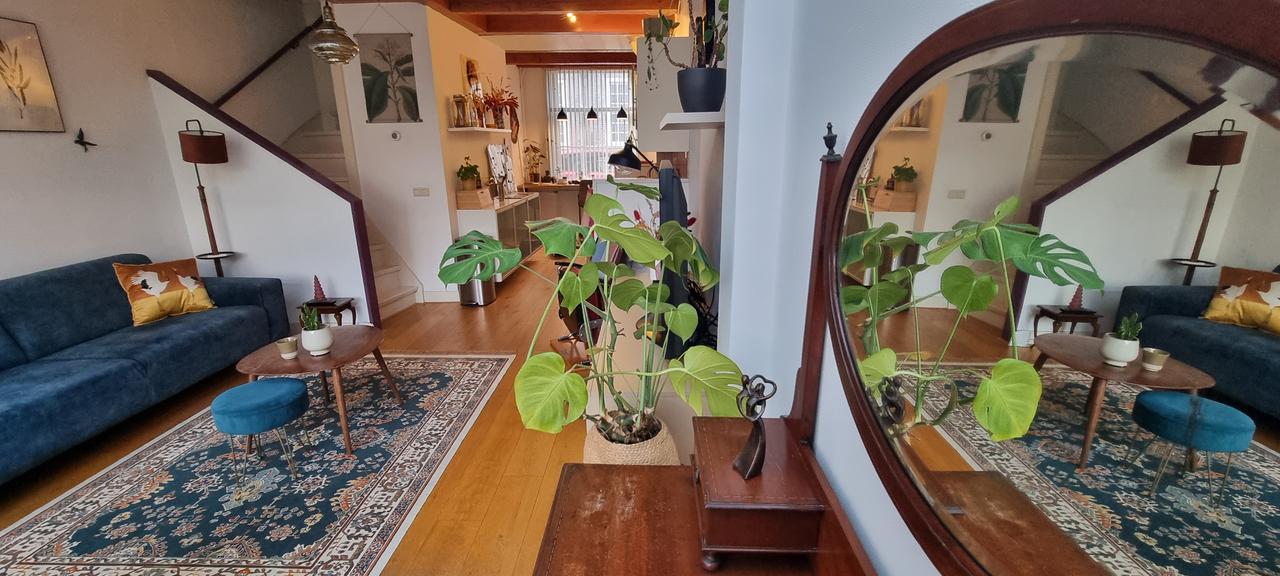 Furnished house with deep garden in Leiden - Image 4