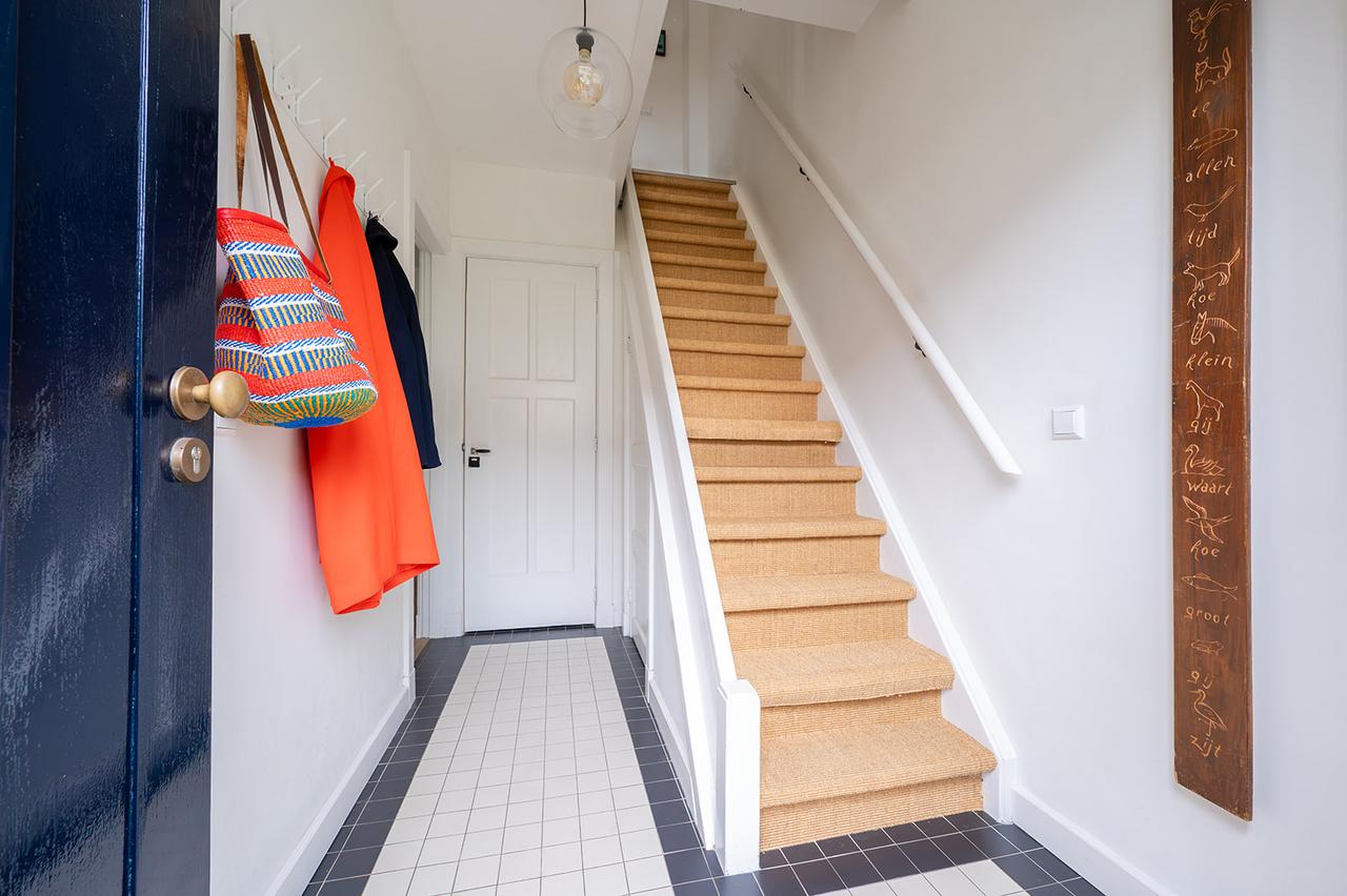 Gezinswoning met tuin en 4 slaapkamers - Afbeelding 4