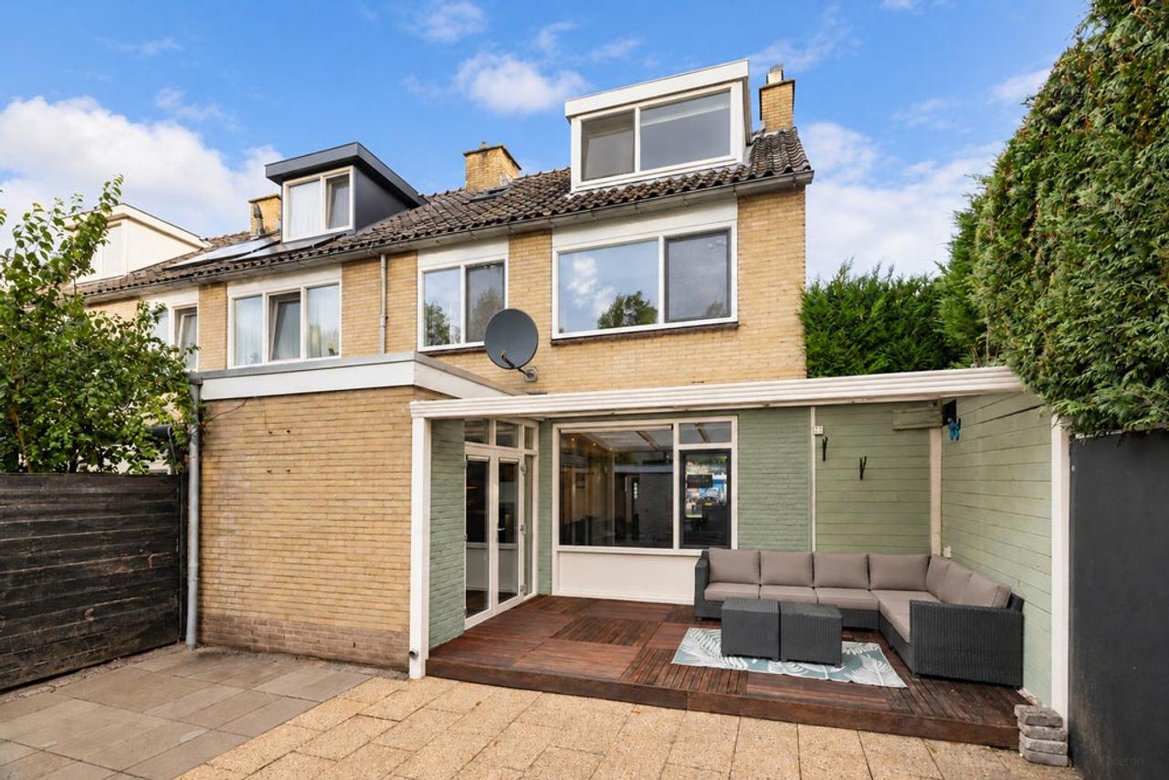 Gemeubileerde hoekwoning met 4 slaapkamers - Afbeelding 21