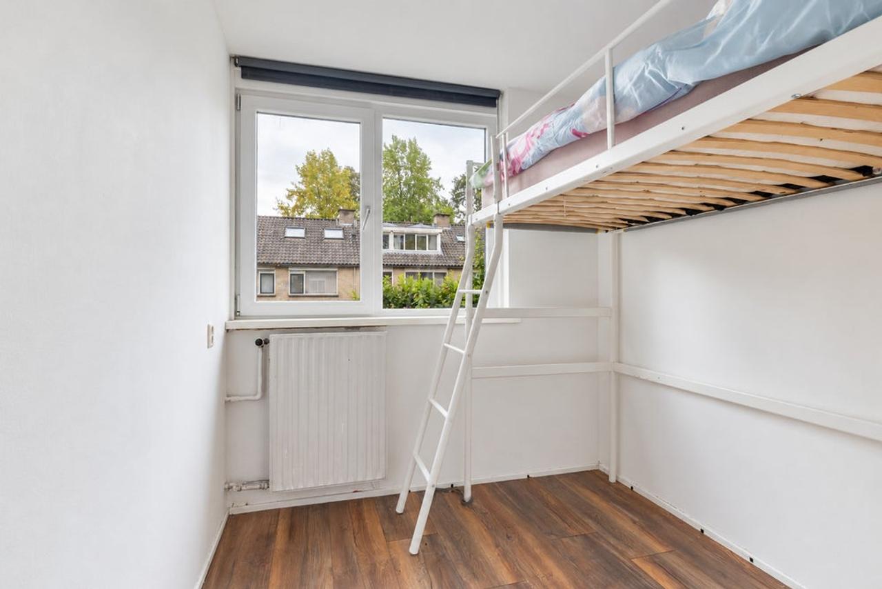 Gemeubileerde hoekwoning met 4 slaapkamers - Afbeelding 30